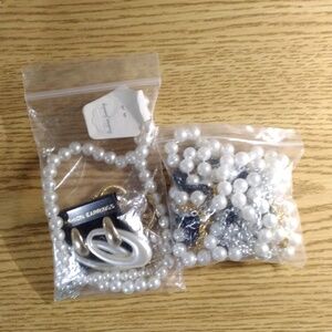 NWOT 6PC Faux Pearl Necklace Bundle Bonus Goldtone Earrings